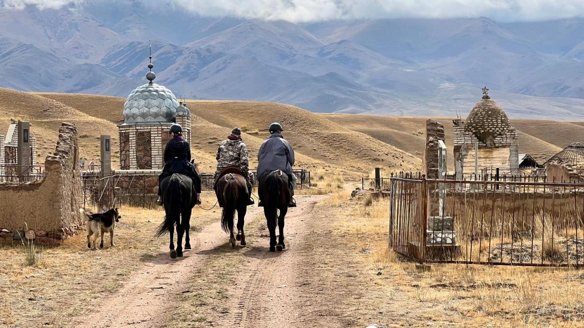 Kyzart Hotel & Horse Tours Bagysh Экстерьер фото